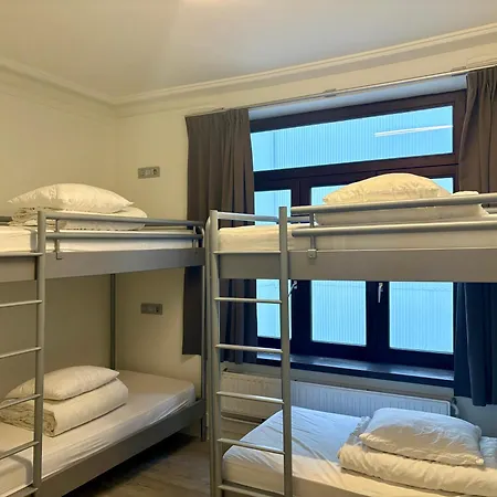 Hostel The Legacy By 2go4 Center